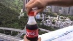 Πως να παγώσετε μια cοca cola σε ένα δευτερόλεπτο!