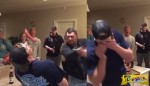 Σοκαριστικό βίντεο: Άνδρας κόβει στα δύο τη μύτη του φίλου του με σπαθί σε πάρτι!
