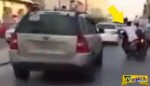 Δείτε τι κάνει αυτός ο Άραβας με το σκούτερ του... μέσα στην κίνηση που έχει ο δρόμος!