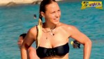 Πηνελόπη Αναστασοπούλου: Η Ελληνίδα κοpμάρα "γκρεμίζει" παραλίες και ίντερνετ!