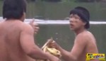 Απομονωμένη φυλή του Αμαζονίου επικοινωνεί με τον έξω κόσμο για πρώτη φορά!