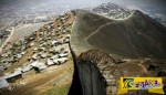 Περού: Τείχος μήκους δέκα χιλιομέτρων χωρίζει φτωχούς και πλούσιους!