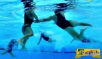 Εντυπωσιακό: Δείτε τι συμβαίνει κάτω από το νερό σε έναν αγώνα... γυναικείου πόλο!