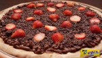 Πίτσα σοκολάτα: Το γλυκό σε "τρελαίνει"