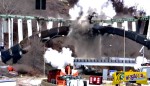 Εντυπωσιακό βίντεο: Δείτε την ελεγχόμενη κατάρρευση μιας γέφυρας στο Πίτσμπουργκ των ΗΠΑ