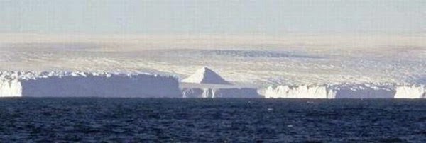 rosos_aksiomatouxos_apokalyptei_ta_mystika_tis_antarktikis_2