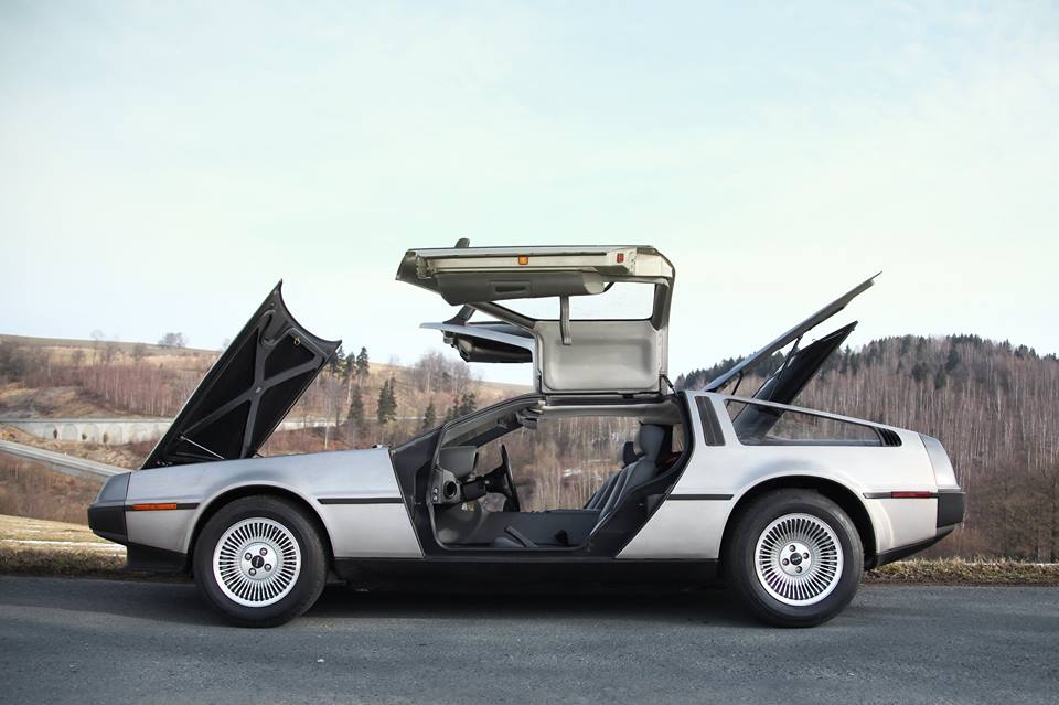 DeLorean1