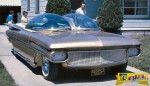 Το φουτουριστικό αυτοκίνητο του 1965 - Με βλέμμα στο μέλλον αλλά χωρίς... μέλλον ...