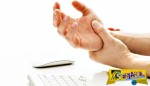 Σύνδρομο καρπιαίου σωλήνα: Ποια δάχτυλα επηρεάζονται - Τι ασκήσεις να κάνετε ...