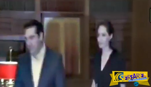 Ράδιο Αρβύλα: Ο διάλογος μεταξύ Αλέξη Τσίπρα και Angelina Jolie που τα… σπάει!