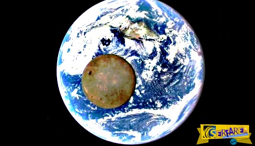 Δείτε τη Σελήνη να περνά γύρω από τη Γη σε λήψη από το Διάστημα!