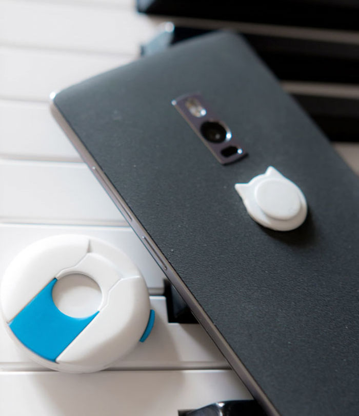 Το αντικλεπτικό για κινητά που τα κλειδώνει στην τσέπη - Τέλος στους ελαφροχέρηδες!