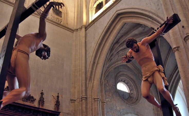 Ποιοι ήταν αυτοί που σταυρώθηκαν δίπλα στον Ιησού Χριστό ...