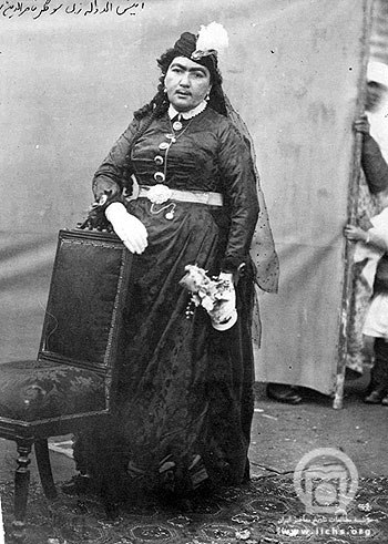 Η Ιρανή πριγκίπισσα που διεκδίκησαν 150 άντρες με 13 να αυτοκτονούν επειδή τους απέρριψε!