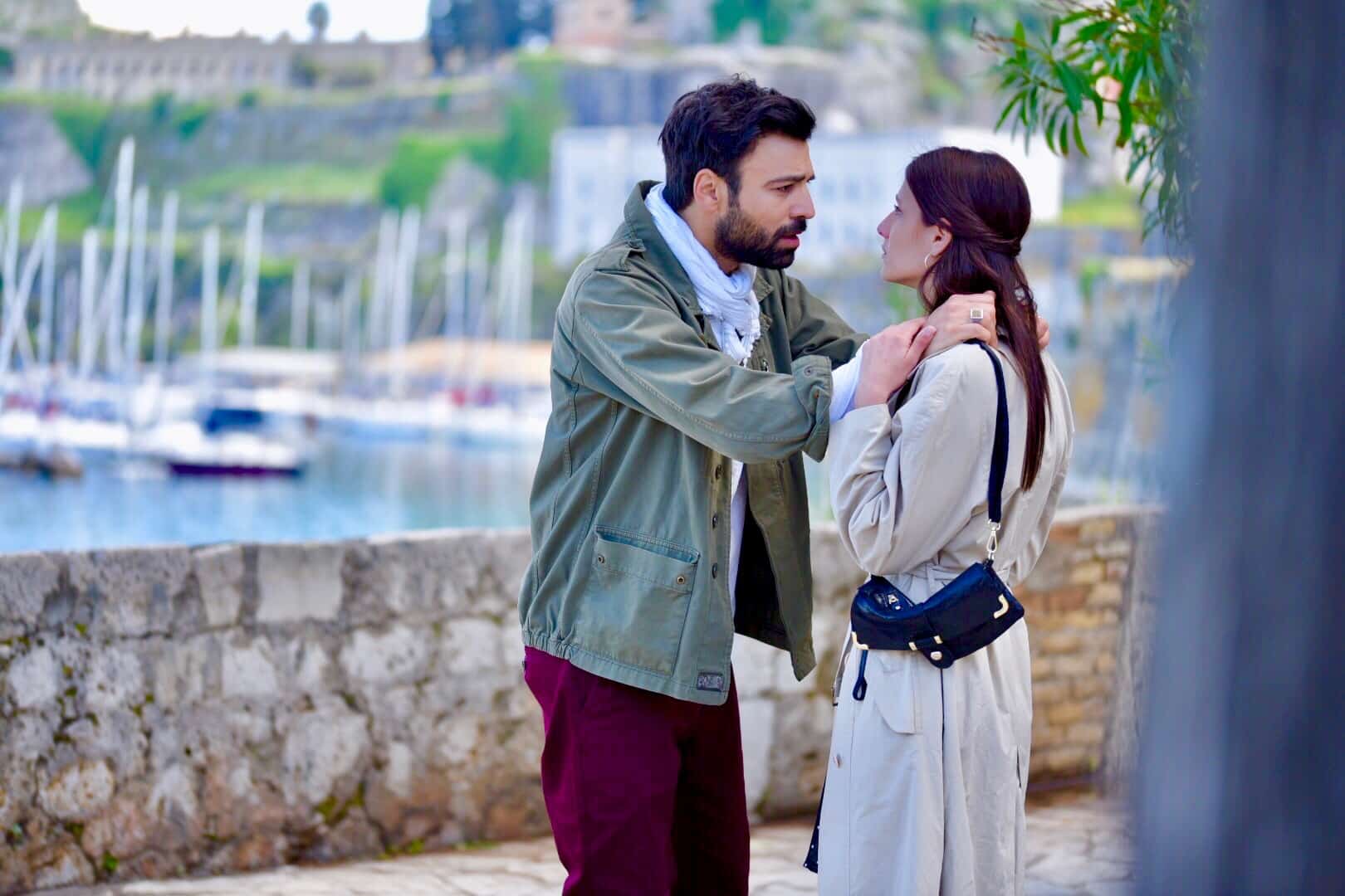 Η Σειρά 8 λέξεις έρχεται στην ΣΚΑΪ