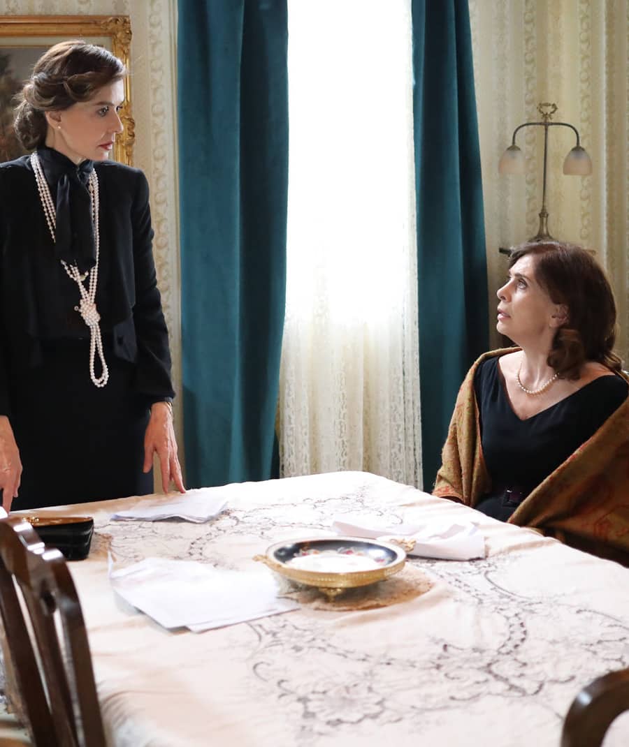 Άγριες Μέλισσες – Επεισόδιο 80, 81, 82, 83