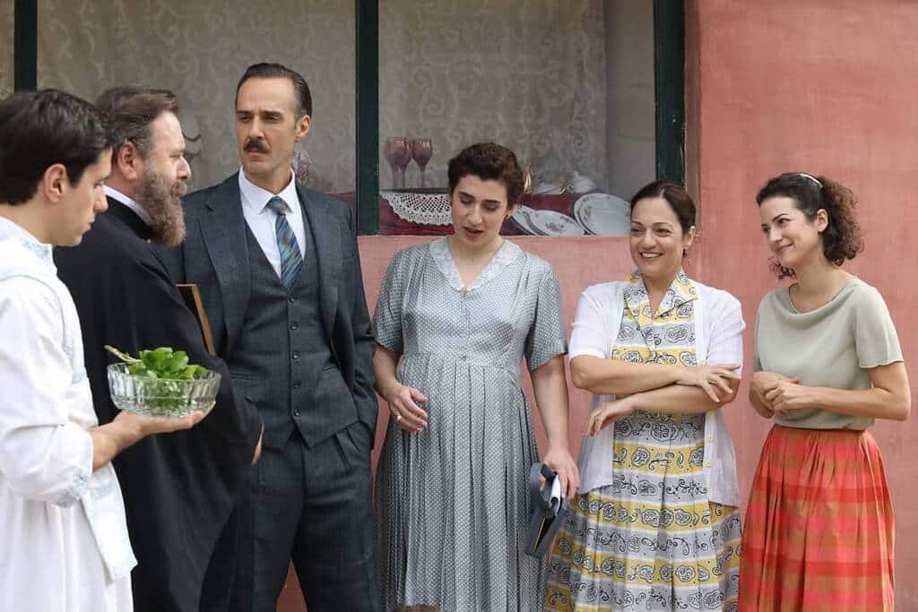 Άγριες Μέλισσες Spoiler: Τόλλιας και Ουρανία ζευγάρι - Μεγάλες ανατροπές