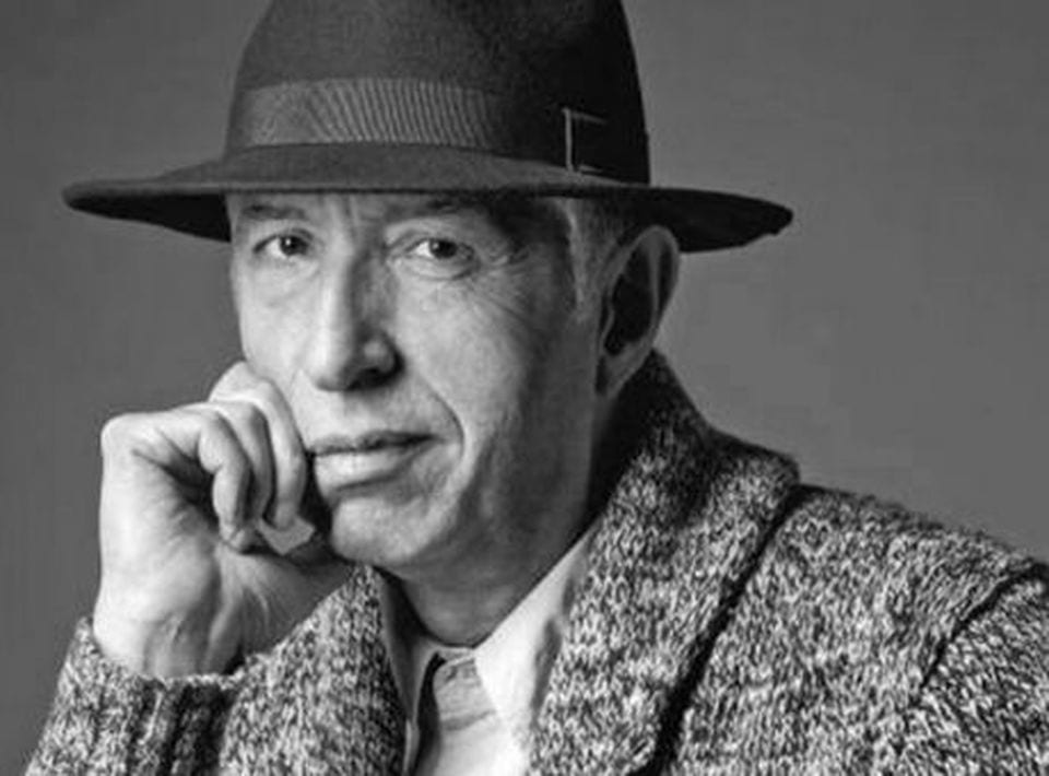 Επιστρέφει μετά από πολλά χρόνια στην τηλεόραση και μπαίνει στο “Μην αρχίζεις τη μουρμούρα”