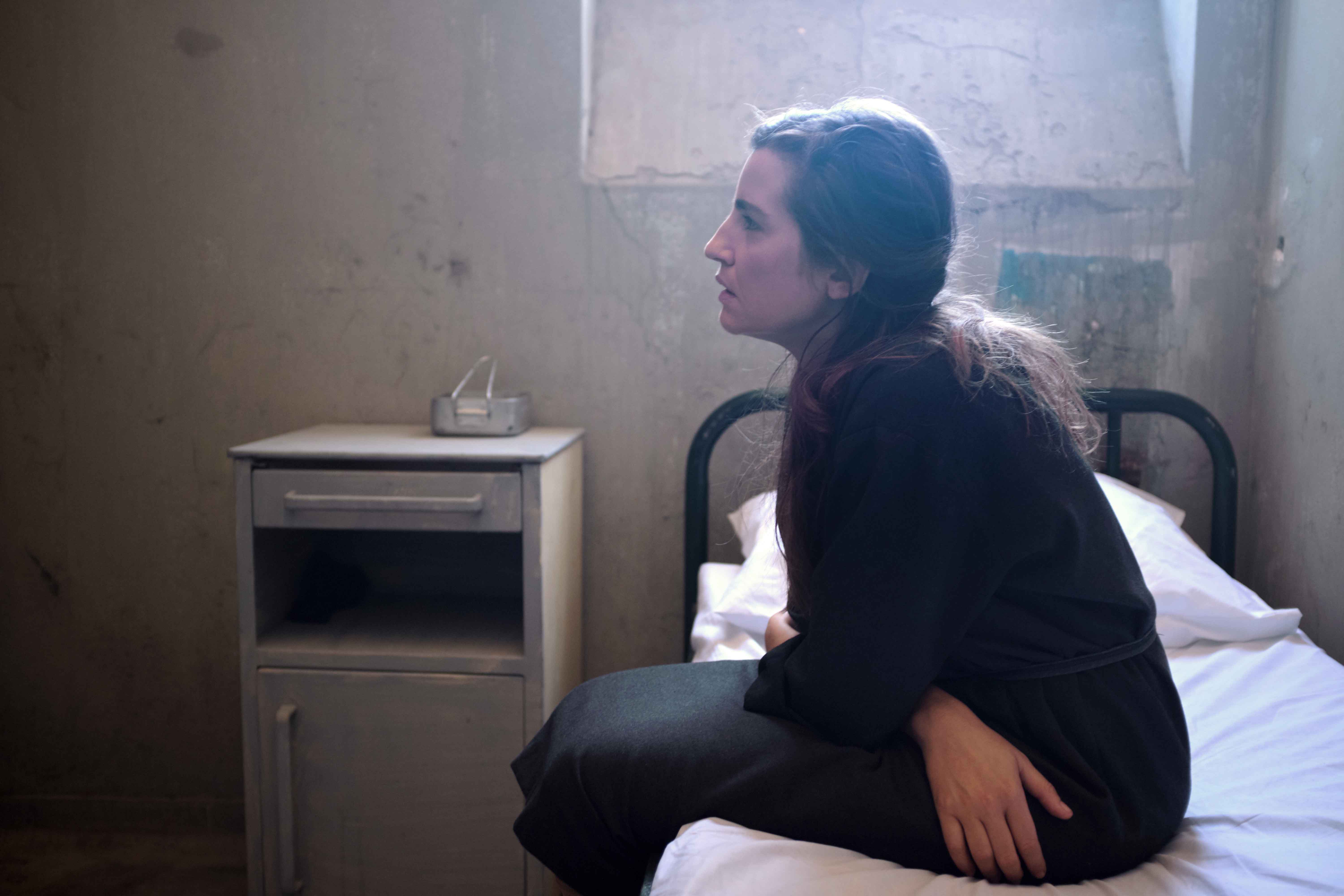 Άγριες Μέλισσες Περιλήψεις - φωτογραφίες επεισόδια 26-27-28-29-30