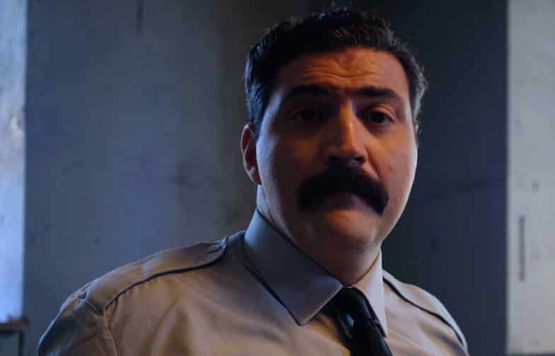 Άγριες Μέλισσες Spoiler: Ποιος έκανε το άγνωστο τηλεφώνημα στον Λάμπρο;