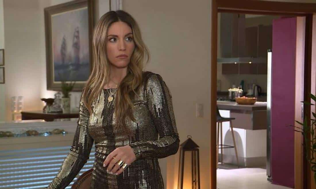 Έλα Στη Θέση Μου επεισόδια: Τα καυτά φιλιά Βλάση και Θάλειας - Έξαλλη η Φαίη