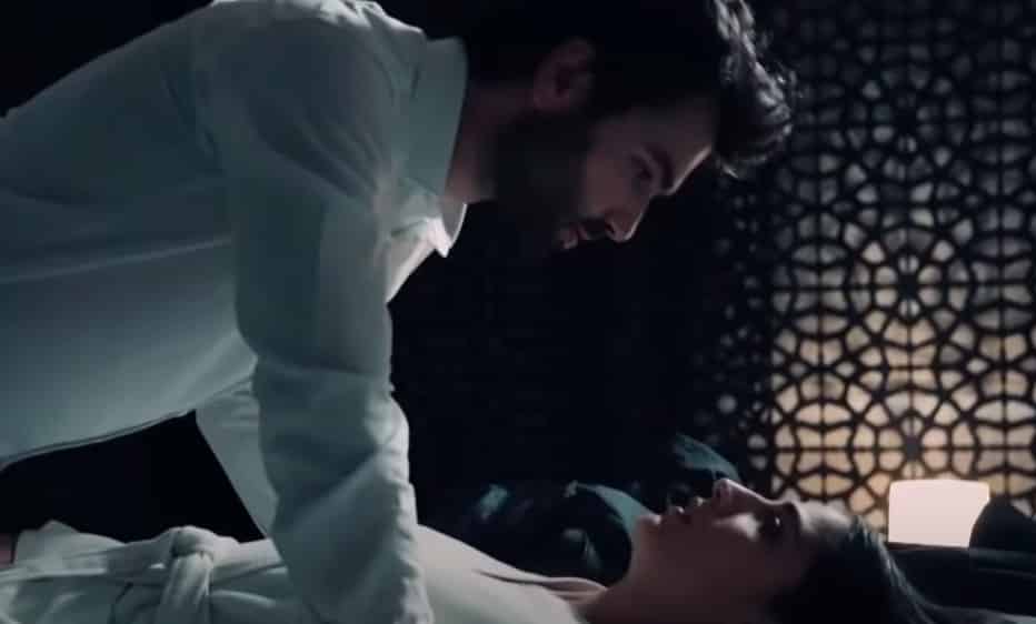 8 Λέξεις εξελίξεις: Άγριο ξύλο στην Βικτώρια από ανθρώπους του Δημήτρη