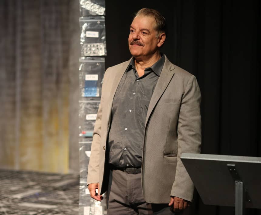 Άγριες Μέλισσες Spoiler: Αυτός είναι ο πατέρας του Μελέτη και βιαστής της Ανέτ