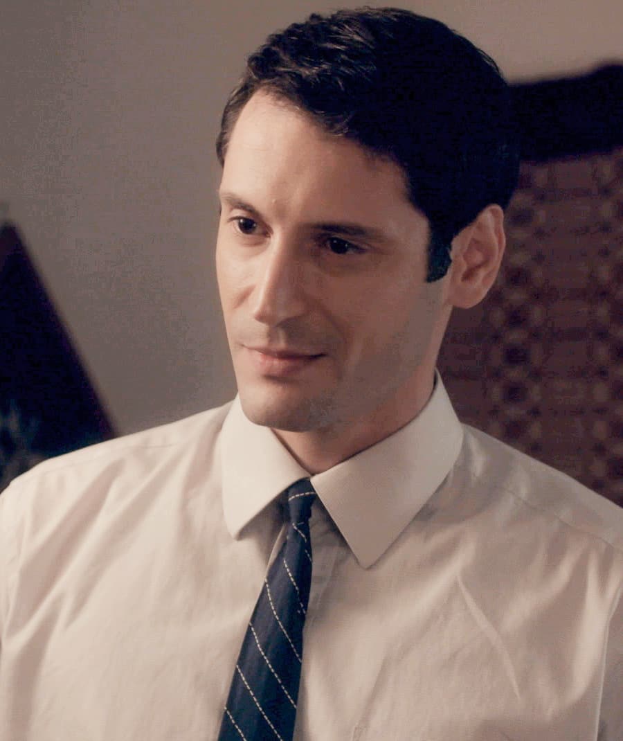 Άγριες Μέλισσες Spoiler: Η Πηνελόπη ενδίδει στο φλερτ του Αλέξη