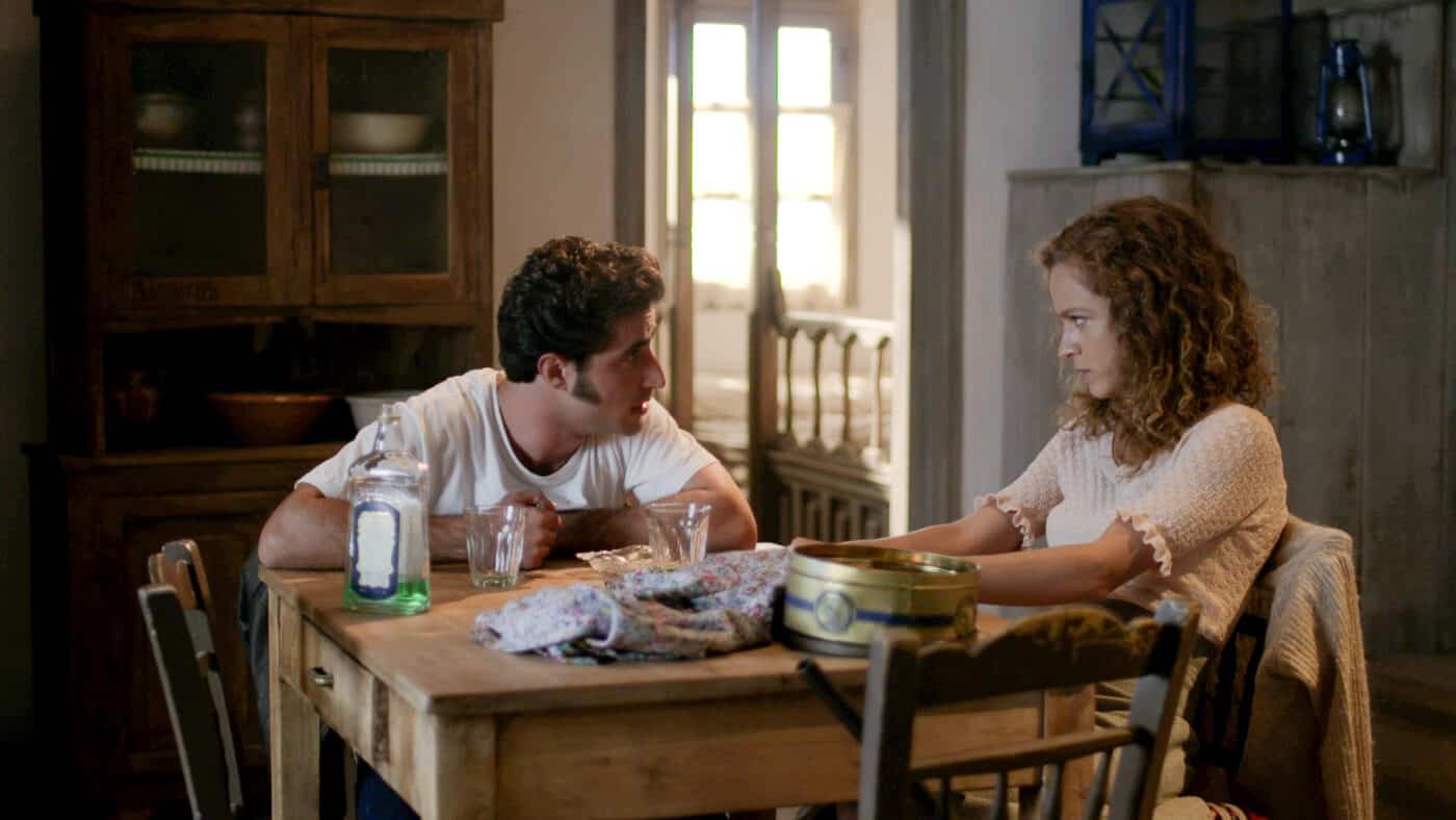 Άγριες Μέλισσες Spoiler: Η Δρόσω με κίνηση ματ καταδικάζει την Ασημίνα