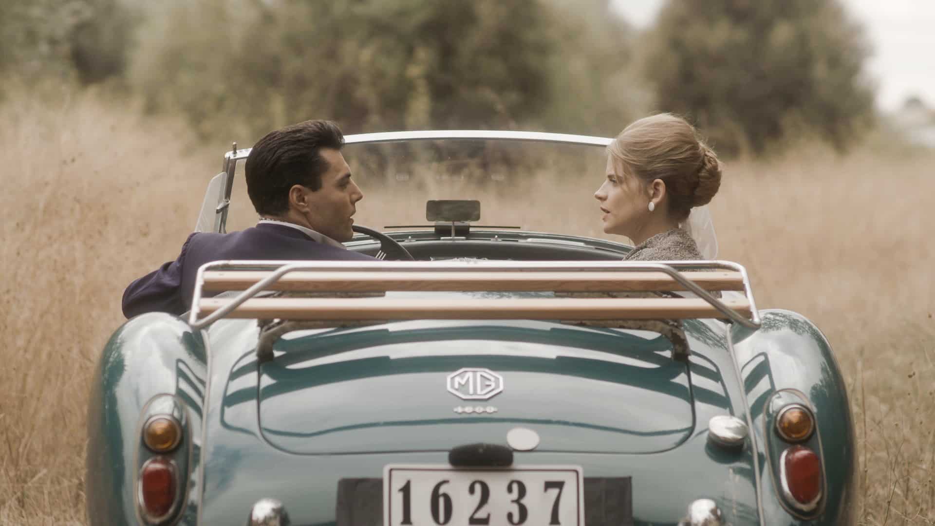 Άγριες Μέλισσες εξελίξεις: Η Δρόσω στην αγκαλιά του Φίλιππου