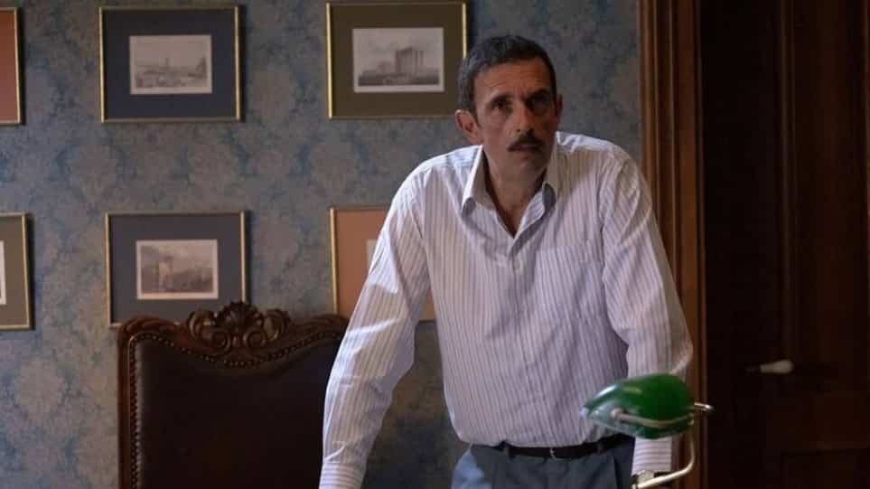 Αγριες Μελισσες Επεισοδια: Δούκας και Μελέτης στο κατώφλι της Ελένης