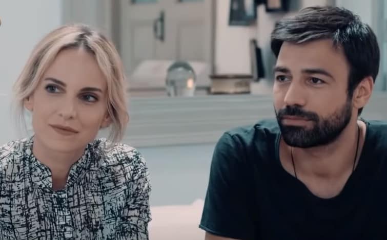 8 Λέξεις 2/11 Επεισόδιο 75-76: Η Αλίκη εξομολογείται στον Έκτορα πως έκανε έκτρωση