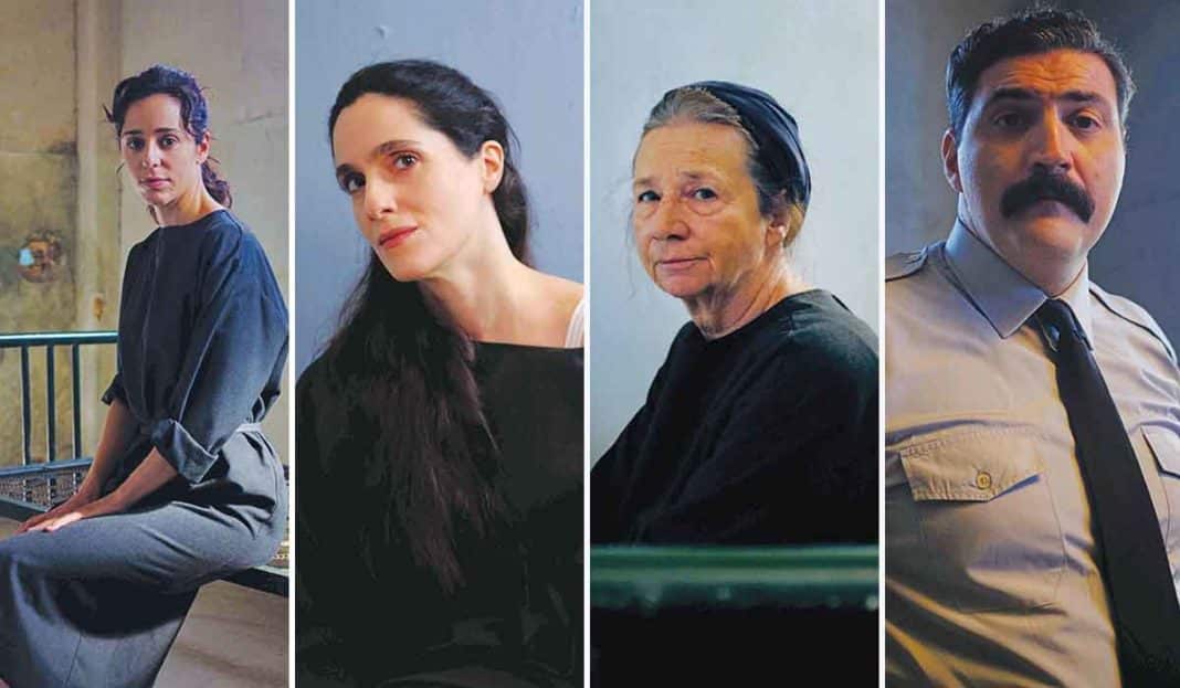 Άγριες Μέλισσες Spoiler: Η κόρη της Φωτεινής επιστρέφει αλλά είναι αργά ...