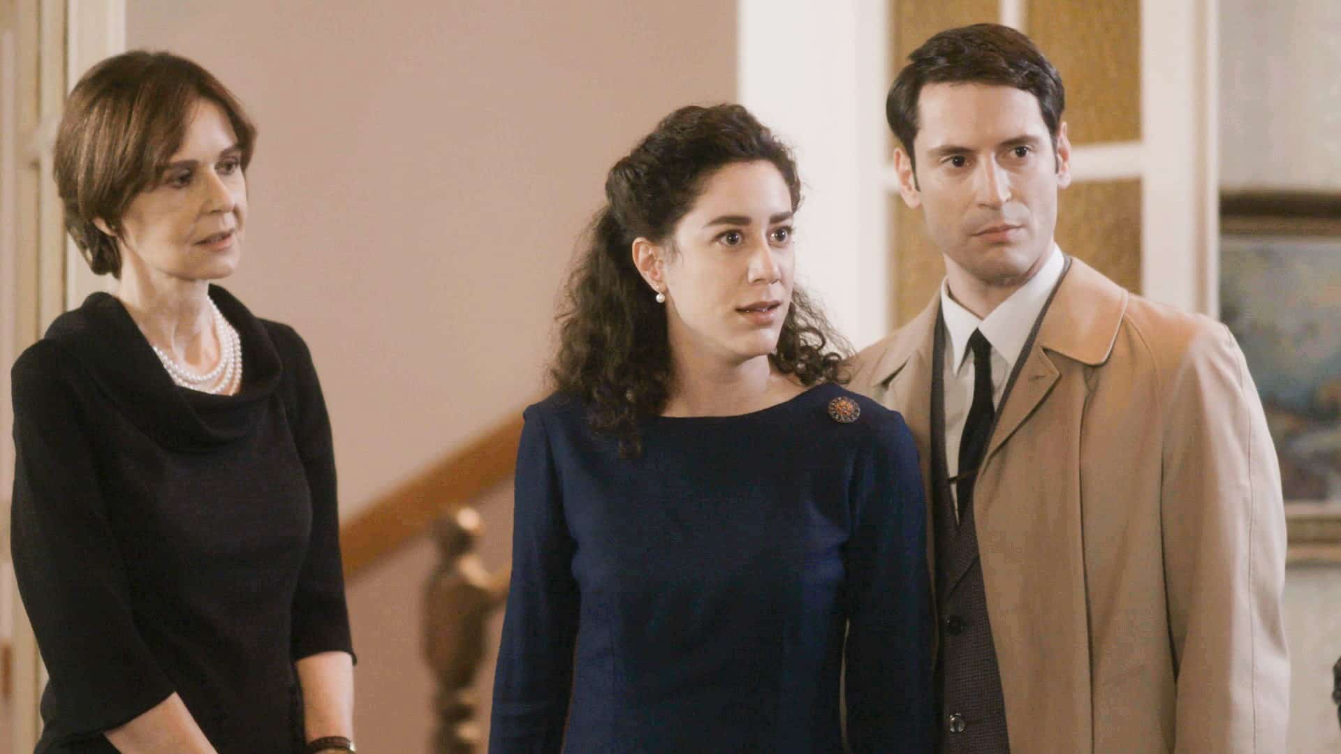 Άγριες Μέλισσες spoiler: Ο άνθρωπος που θα προσεγγίσει τον Λάμπρο και θα του πει για την Ελένη