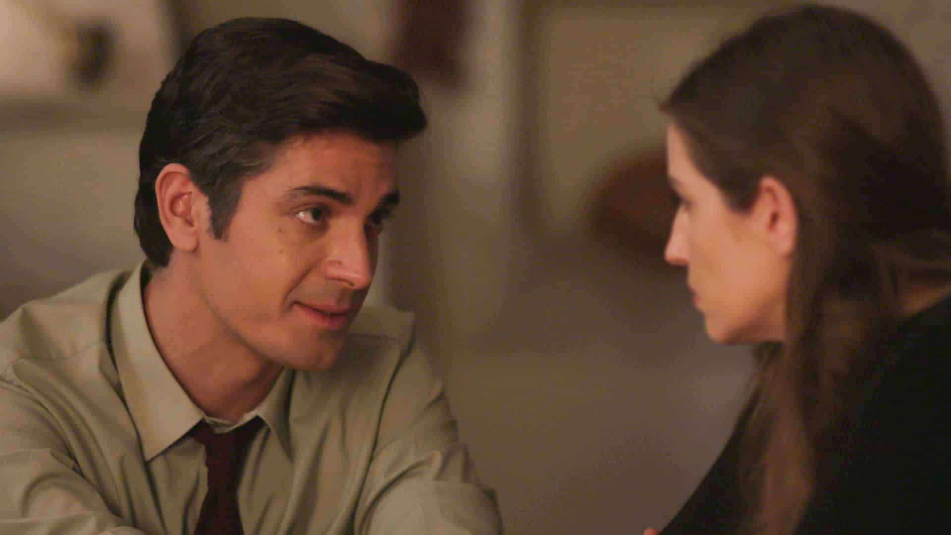 Άγριες Μέλισσες Εξελίξεις: Ο Λάμπρος ζητάει μετάθεση μετα τα νέα που μαθαίνει για την Ελένη