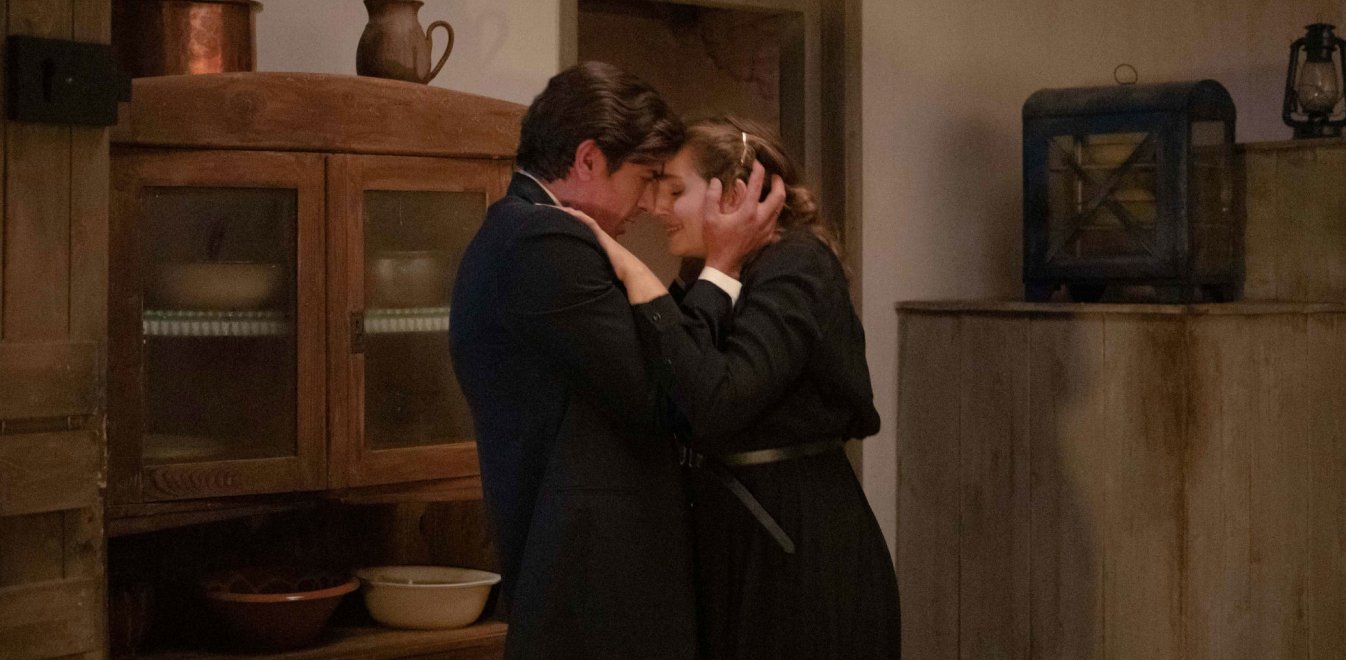 Άγριες Μέλισσες Αντ1: Λάμπρος και Ελένη αποφασίζουν να μιλήσουν στον εισαγγελέα Γραμματικό