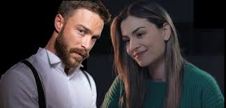 8 Λέξεις Επεισόδια: Στα δίχτυα του υπόκοσμου ο Έκτορας