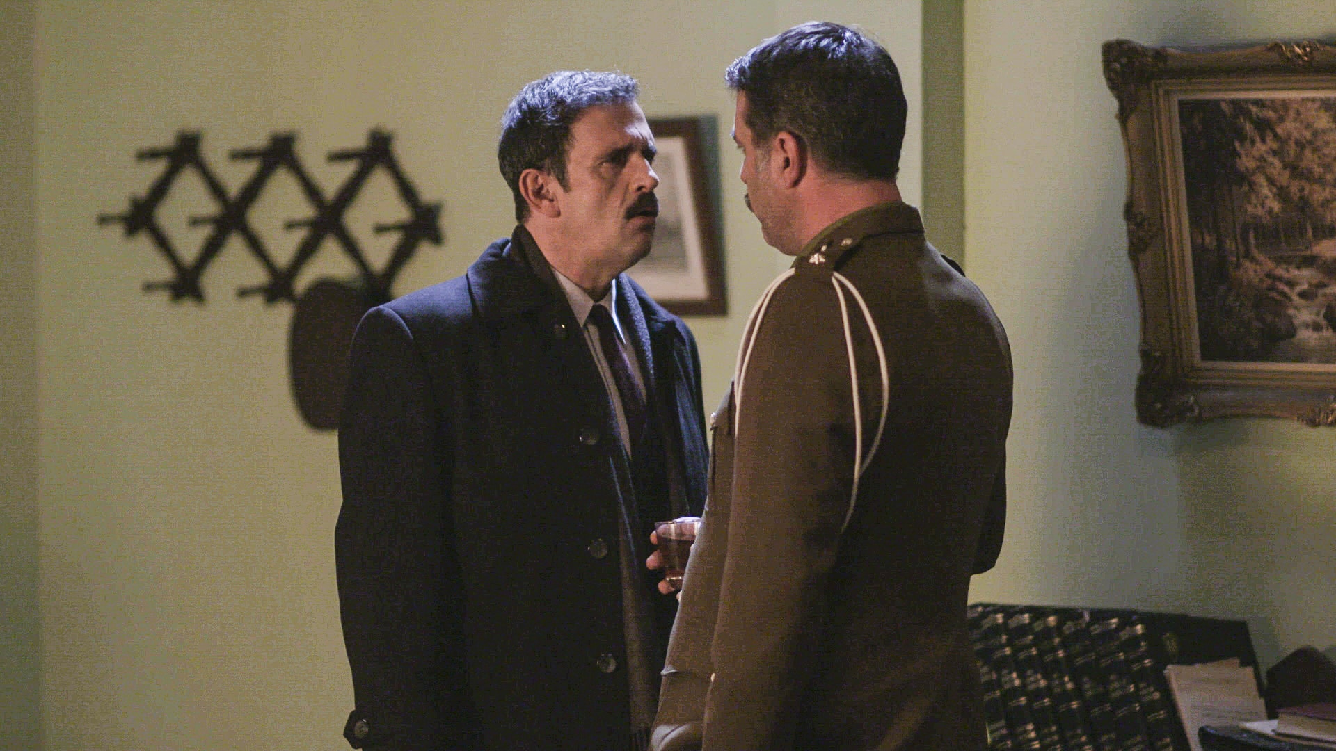 Άγριες Μέλισσες εξελίξεις - Ενέδρα θανάτου του Βόσκαρη στην Μαδούρου