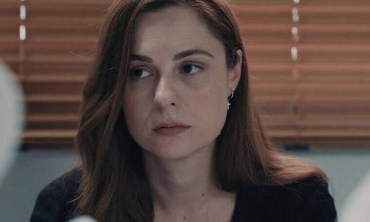 8 Λέξεις επεισόδια - Ο Οδυσσέας κινδυνεύει και η Έρση τρελαίνεται