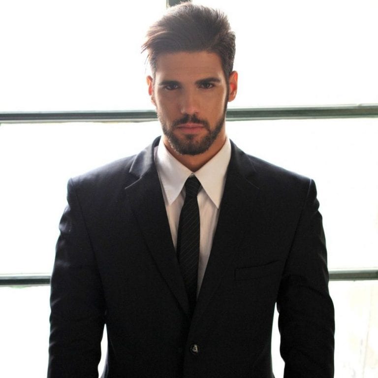 8 Λέξεις επεισόδια: Το εξώγαμο του Μαρόγλου εμφανίζεται στην σειρά και αναστατώνει τους πάντες