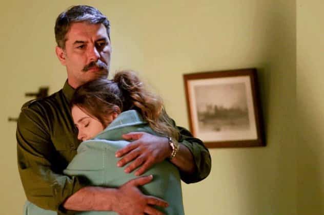 Άγριες Μέλισσες επεισόδια - Ο Βόσκαρης δεν μπορεί να πιστέψει αυτό που συμβαίνει