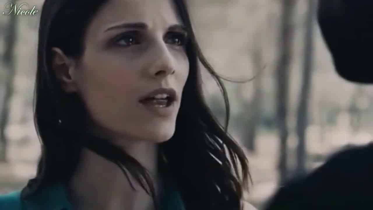 8 Λέξεις επεισόδια: Ένας νεαρός διεκδικεί την Ηλιάνα