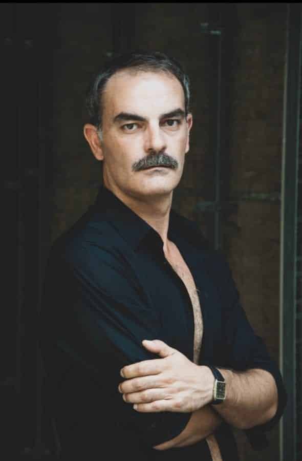 Άγριες μέλισσες εξελίξεις: Επιστρέφει και σώζει την Ελένη από την φυλακή