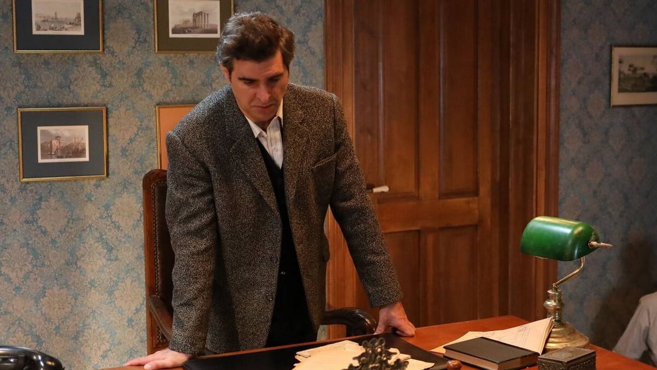 Άγριες Μέλισσες Spoiler: Ο Γιάννος δίνει την ευχή του στον Μιλτιάδη για να παντρευτεί την Βιολέτα