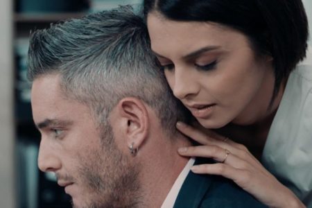 8 Λέξεις Επεισόδια: Η πεθερά του Αιμίλιου απειλεί την Ελισάβετ