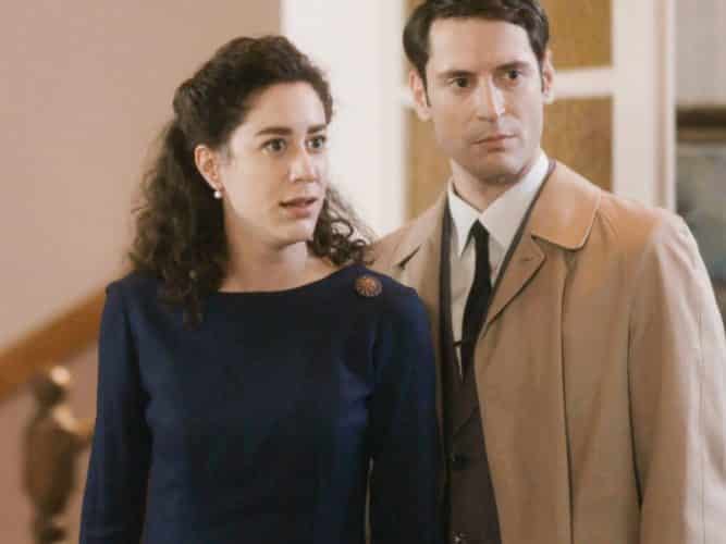 Άγριες Μέλισσες: Η Πηνελόπη μένει έγκυος στο παιδί του Μελέτη - Ο Γραμματικός την χωρίζει