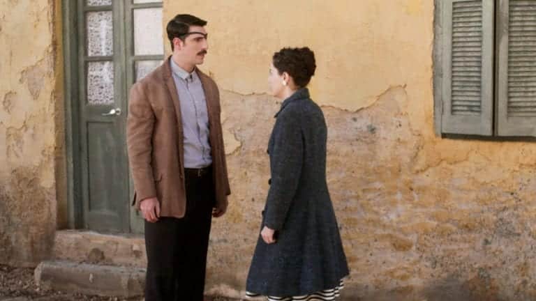 Άγριες Μέλισσες: Η Πηνελόπη ζηλεύει τον Μελέτη - Προβλέπεται ξεμάλλιασμα με την Ζωρζετ 