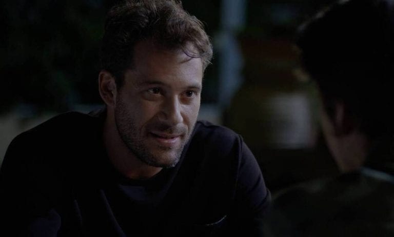 Ήλιος επεισόδια: Ο Φίλιππος πλησιάζει την Διώνη – Η Αλεξάνδρα μπαίνει στην μέση