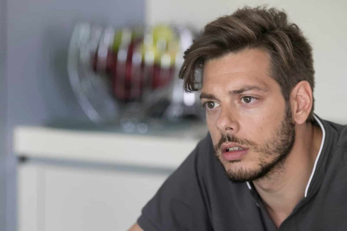 Αγγελική: Ο Μιχάλης στην φυλακή εξαιτίας του Νικόλα