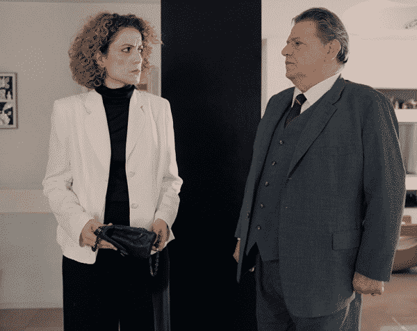 8 Λέξεις Σήμερα 05/04/21 Επεισόδιο 194 Β Κύκλος – Ο Μάρκος με τη Μαίρη έρχονται πιο κοντά